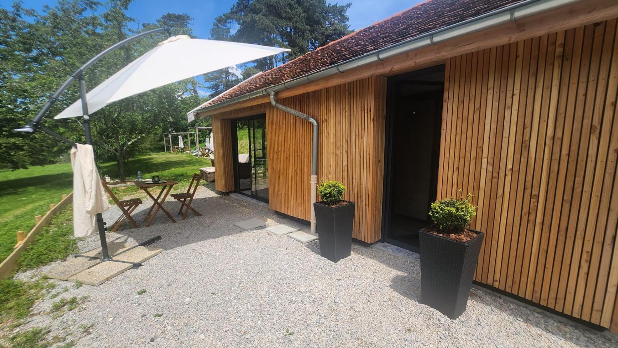 Lodge Du Chateau De Feschaux Villeneuve-sous-Pymont Buitenkant foto